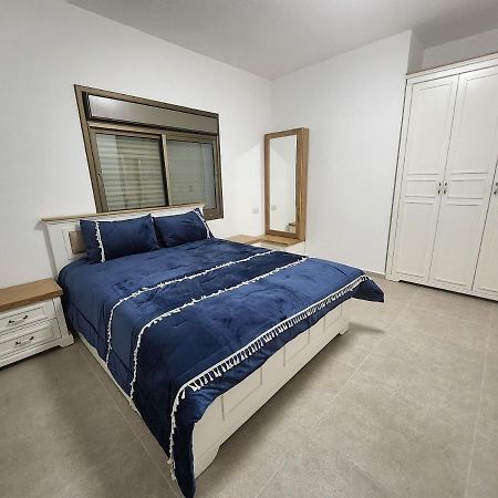 Garden Apartments. Mas'ada 외부 사진